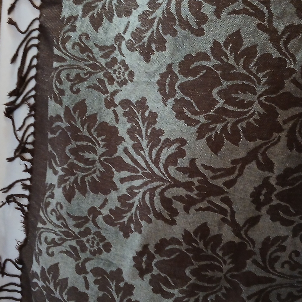 Restoration Hardware Throw - Picture 9 of 10